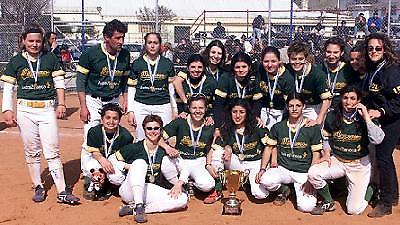 Πρεμιέρα αύριο για την εθνική ομάδα Σόφτμπολ