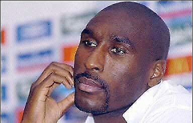 Ο Κριστανβάλ «διώχνει» τον Κάμπελ