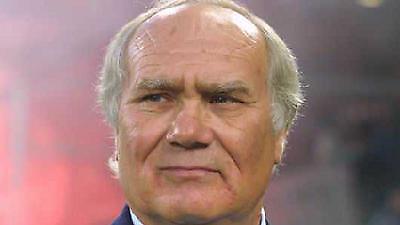 Να περάσει ο επόμενος...