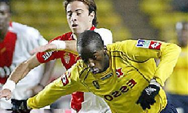 Ενδιαφέρον της Νιούκαστλ για Ντιαβαρά