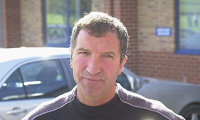 Βλέπει εξάδα ο πρόεδρος της Νιούκαστλ