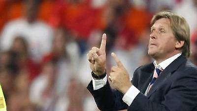 Ζητάει πίστωση χρόνου ο Σούστερ