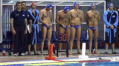 Με το… αριστερό η Εθνική