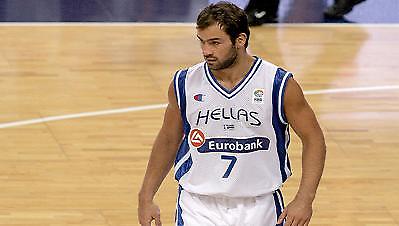 Κλείνει Σπανούλη, «βλέπει» Ζίζιτς…