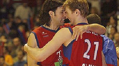 Έπιασε κορυφή η Τάου