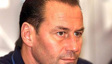 Ο Στέφενς στη Ρόντα