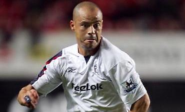 Νιούκαστλ καλεί «Stelios»