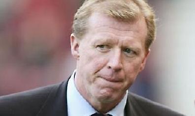 Μένει, αλλά δεν κλείνει την πόρτα στην εθνική ο ΜακΚλάρεν