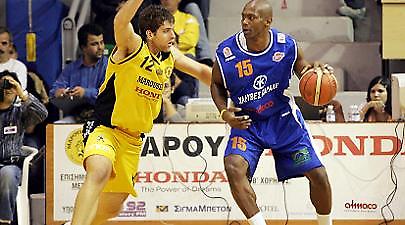 Α1: Ετοιμοπόλεμοι οι Μιχαΐλοβιτς, Στιούαρτ