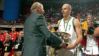 Κρεμάει τη φανέλα του ο Στομπέργκας