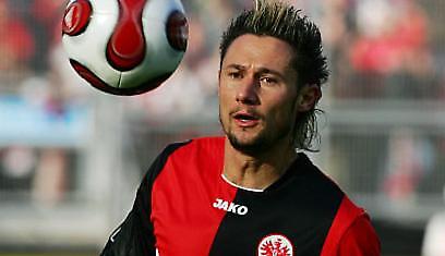 Εκτός μάχης ο Στράιτ