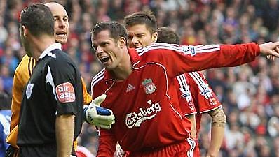 Premiership: Ισοπαλία με... δώρο στο ντέρμπι