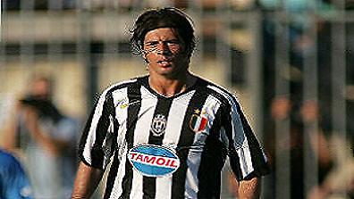 Τακινάρντι: «Δεν θέλω να μείνω στη Γιουβέντους»