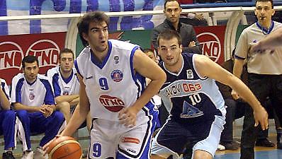 Εκτός ο Ταπούτος