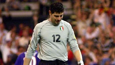 Τόλντο:''Οι Ιταλοί πρέπει ν' αλλάξουν τα ονόματα τους!''