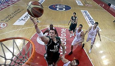 Α1: Σε αναμονή Γιαβτόκας, Τομάσεβιτς