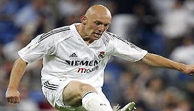 «Σφήνα» της Μίντλεσμπρο για τον Γκράβεσεν