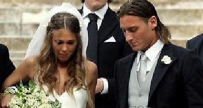 Παντρεύτηκε ο Τότι, τα… άκουσε ο Κασάνο