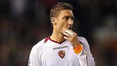 Το χρυσό παπούτσι στον Τότι