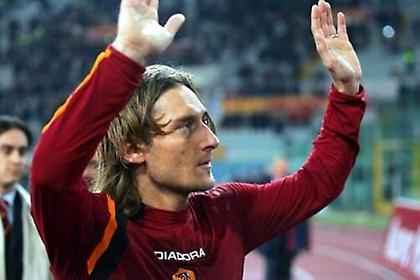 Διέψευσε η Μίλαν για Τότι