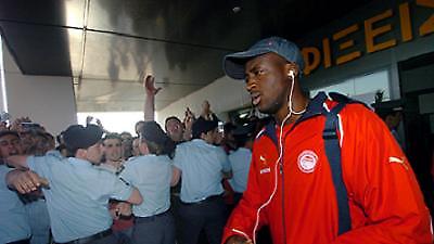 Έκλεισε ο Βάργκας,ακολουθεί ο Τουρέ