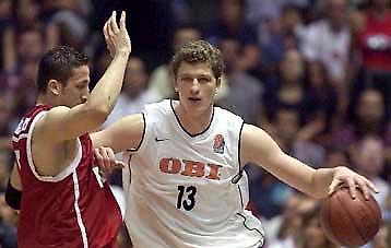 Στα «μαχαίρια» Τάνιεβιτς και Τούρκογλου