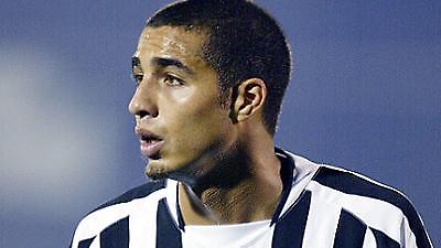 Τρεζεγκέ: «Δεν φεύγω από τη Γιουβέντους»