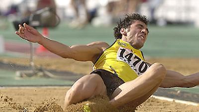 Άλμα Τσάτουμα για τον τελικό