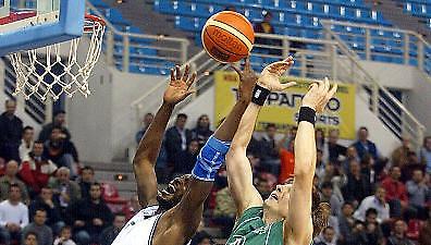 Α1: Στα «βυσσινί» ο Τσέρανιτς