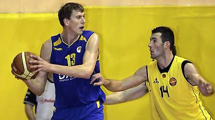 Περιστέρι: Προβληματισμός για Τριμπάνσκι