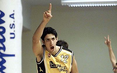 «Πέταξε» ο δικέφαλος με... Τσιάρα