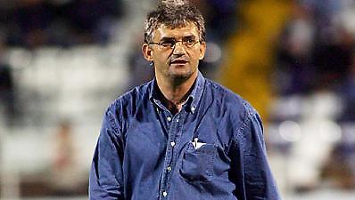 Ψάχνοντας τον αντι-Τσιώλη