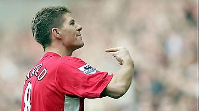 Μπενίτεθ: «Στιβ μείνε στο Άνφιλντ»