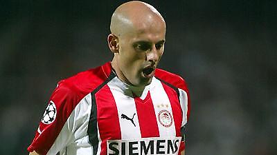 Αρχηγού απόντος…