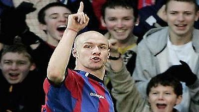 Δεν αποδεσμεύεται ο Τζόνσον