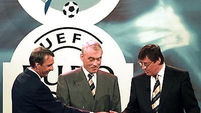 Κόντρα Ε.Ε-UEFA