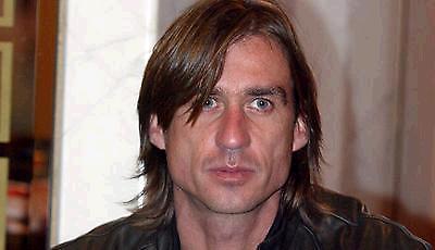 Παπακώστας: «Δεν έκανα ποτέ χρήση ουσιών»