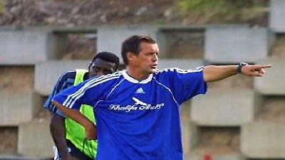 Σε δυσχερή θέση ο Εμόν