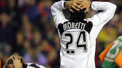 Κριτική του ισπανικού Τύπου στη Βαλένθια