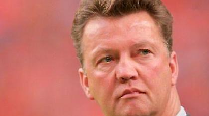 Αυτοπροτάθηκε στην Αγγλία ο Φαν Γκαλ