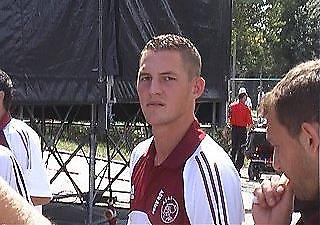 Στη Βέρντερ ο Βαν Νταμ