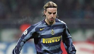 Φαν Ντερ Μέιντε: «Είμαι ευχαριστημένος στην Αγγλία»