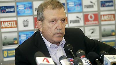 Βεζυρτζής: «Πήραμε ένα βουλιαγμένο καράβι»