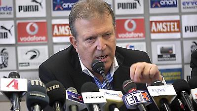 «Μαζί θα βγούμε από τον βούρκο»