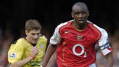 Άνταμς:''Δεν έπρεπε να φύγει ο Βιεϊρά''