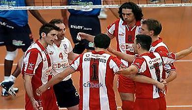 Σε απολογία ο Ολυμπιακός