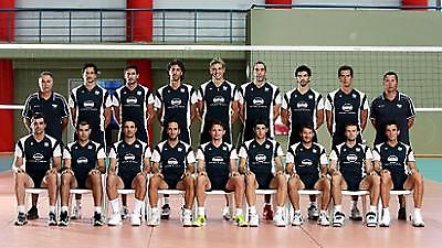 Μπαίνει στη «μάχη»