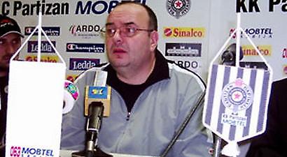 Αναλαμβάνει το Μαυροβούνιο ο Βουγιόσεβιτς