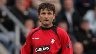 Κλείνει Βατερόις η Νιούκαστλ