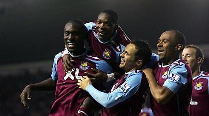 Premier League: Φοβού τη Γουέστ Χαμ, με άγχος η Λίβερπουλ